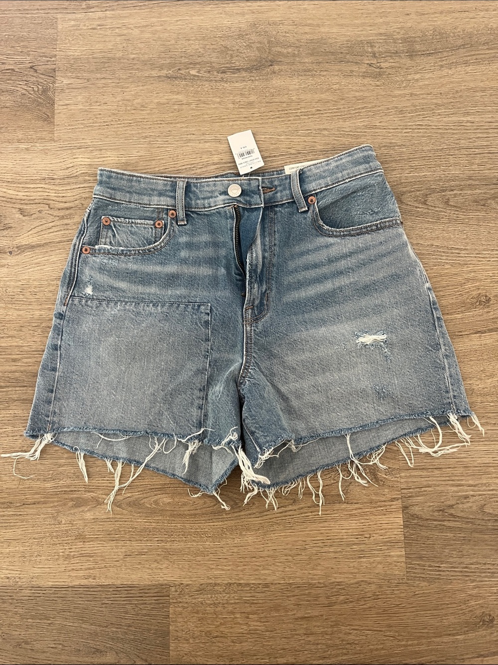 NWT American Eagle Outfitters Light Blue Distressed Denim Cutoff Shorts